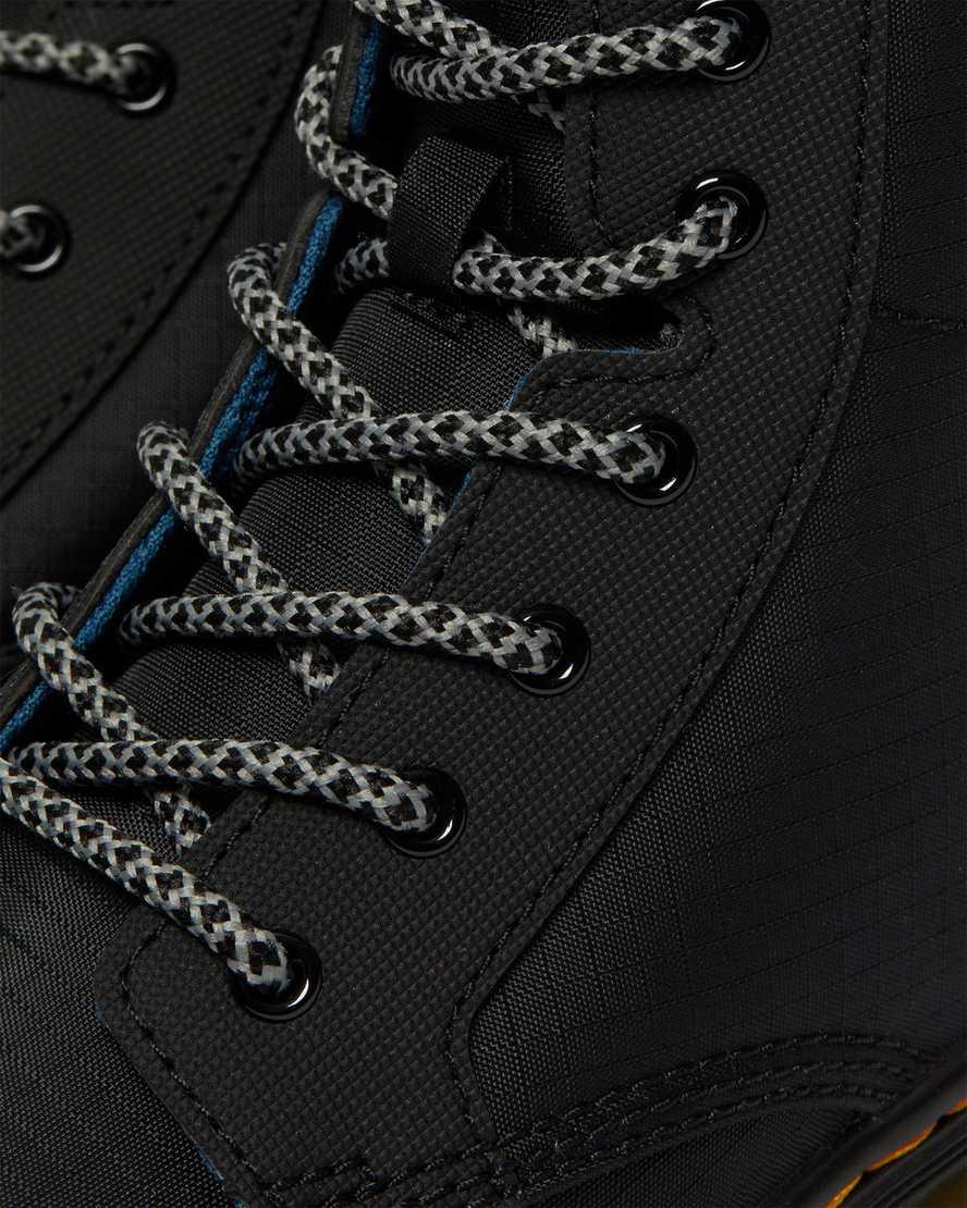 botas informales dr martens combs utility para niños en color negro
