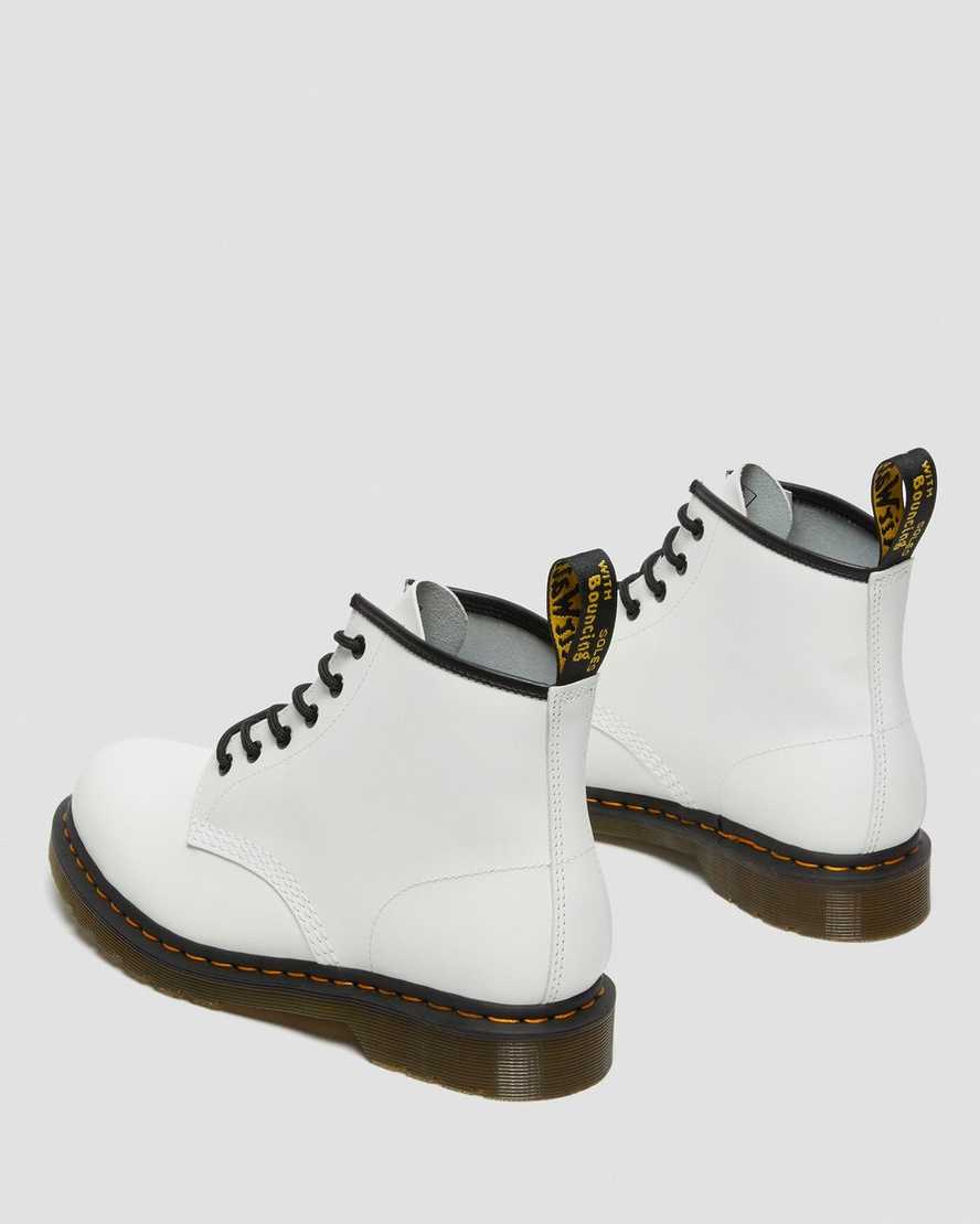 botines blancos dr martens 101 con puntadas amarillas y suaves para hombre