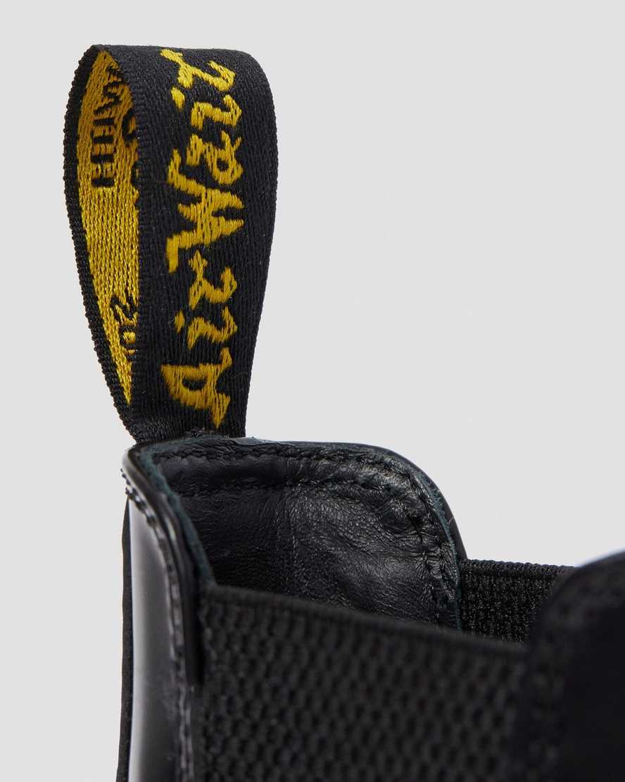 botas negras con hebilla dr martens wincox smooth para hombre