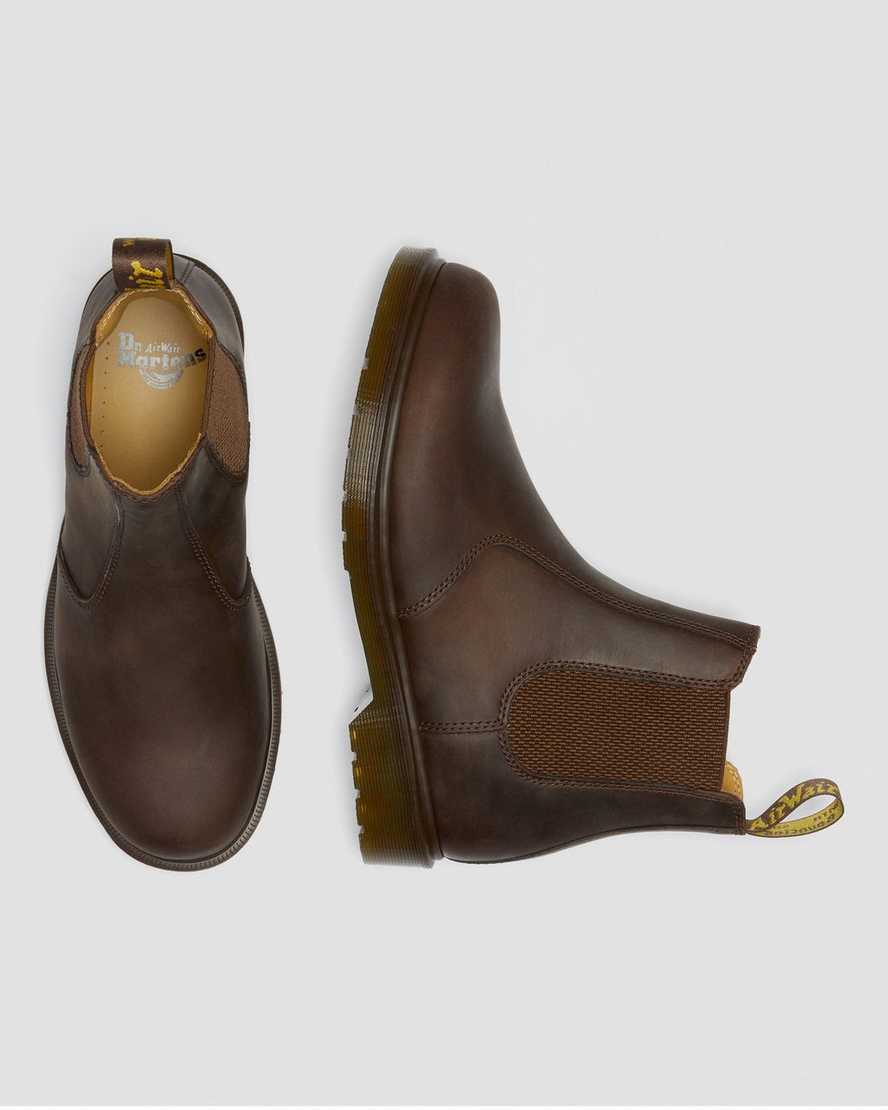 botas chelsea dr martens 2976 crazy horse para hombre en color marrón