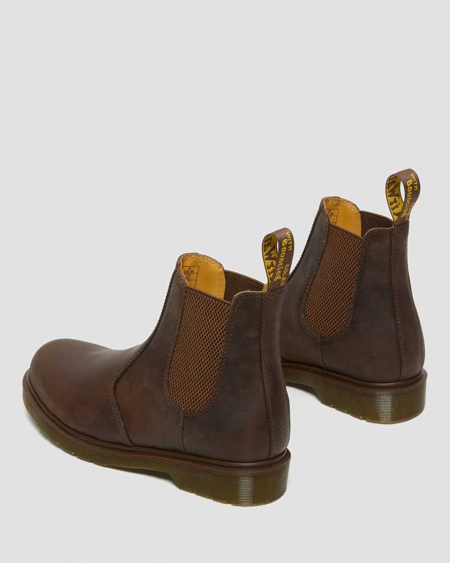 botas chelsea dr martens 2976 crazy horse para hombre en color marrón
