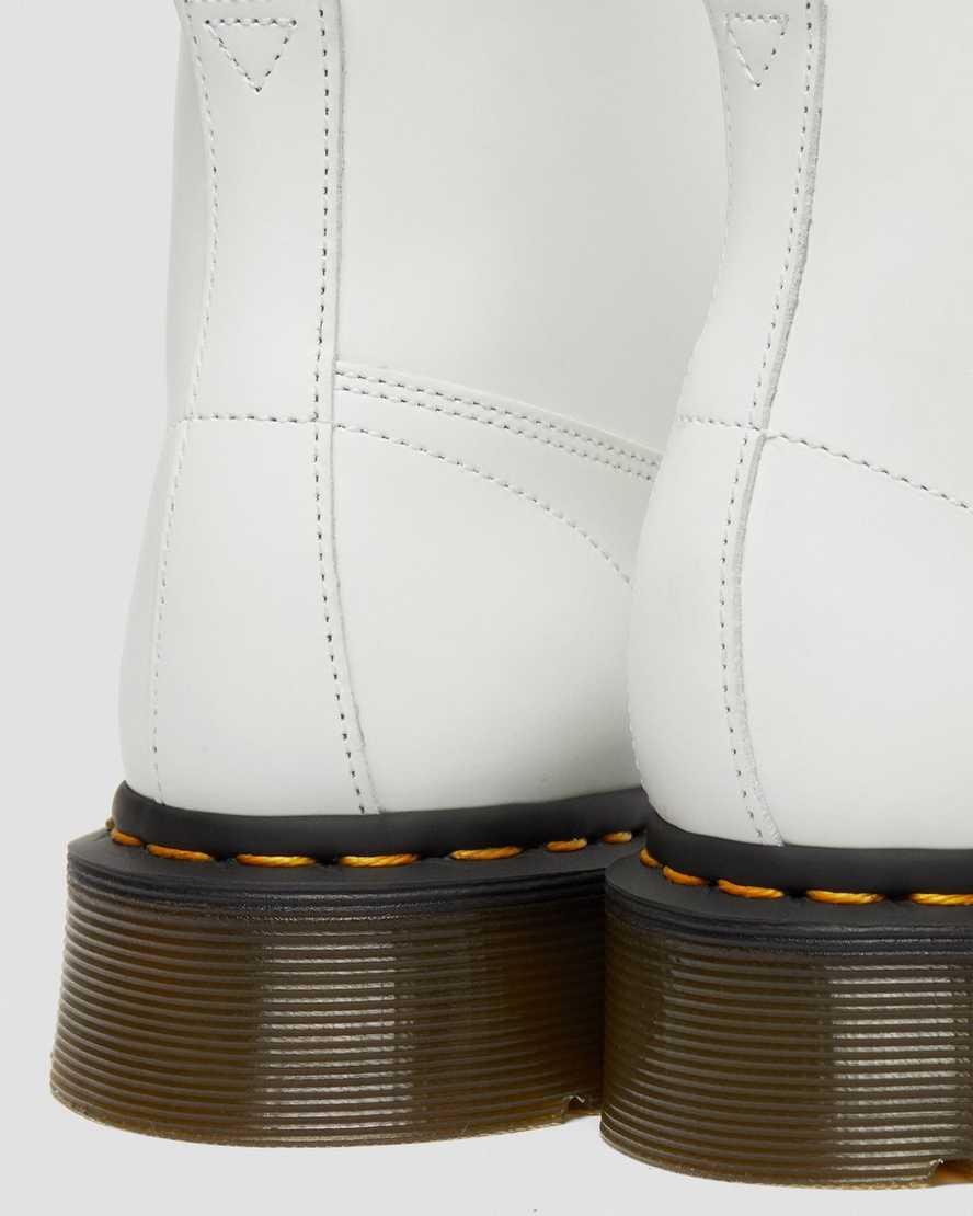 botas dr martens church smooth monkey blancas para hombre