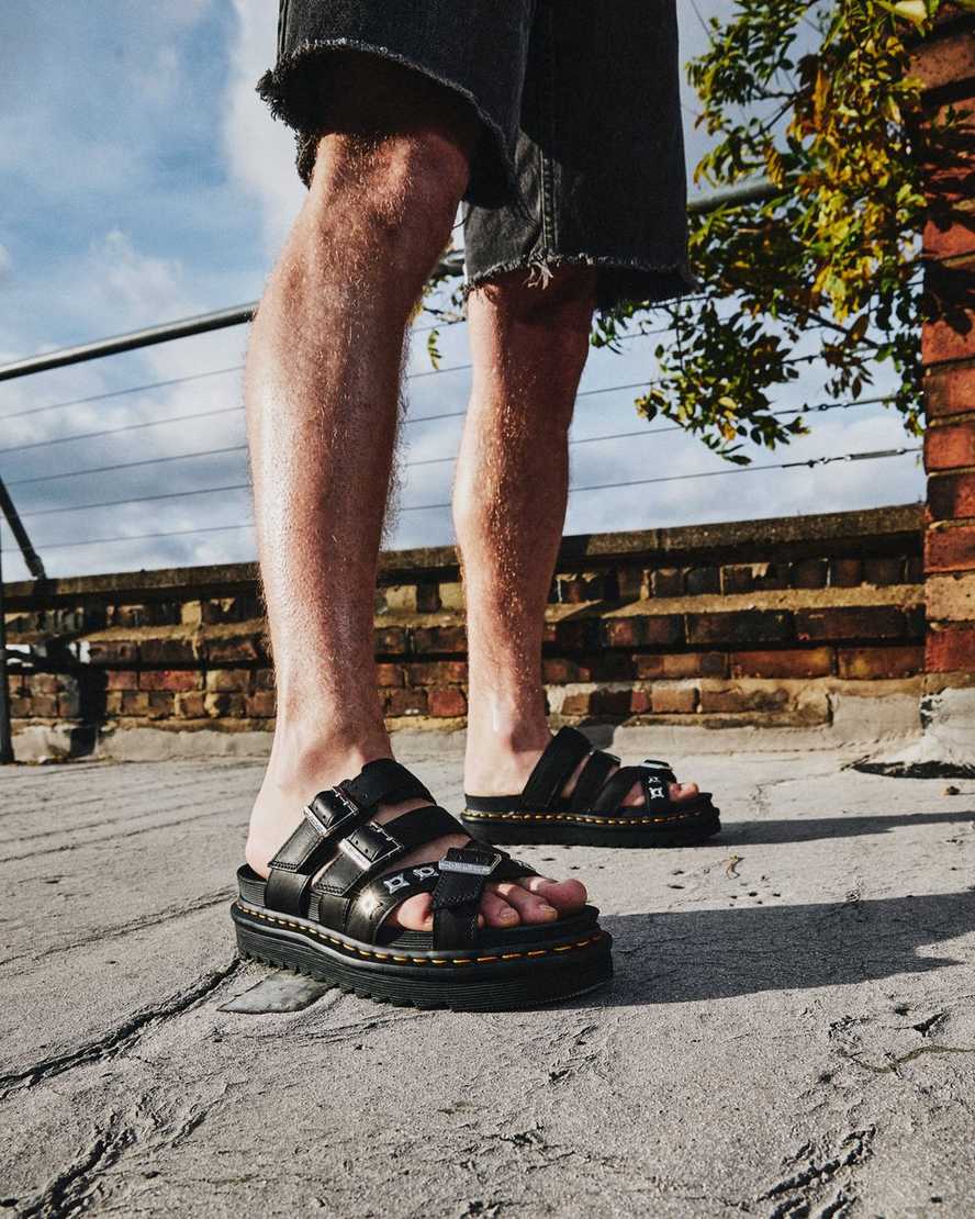 sandalias negras dr martens ryker ii con tiras de herrajes para hombre