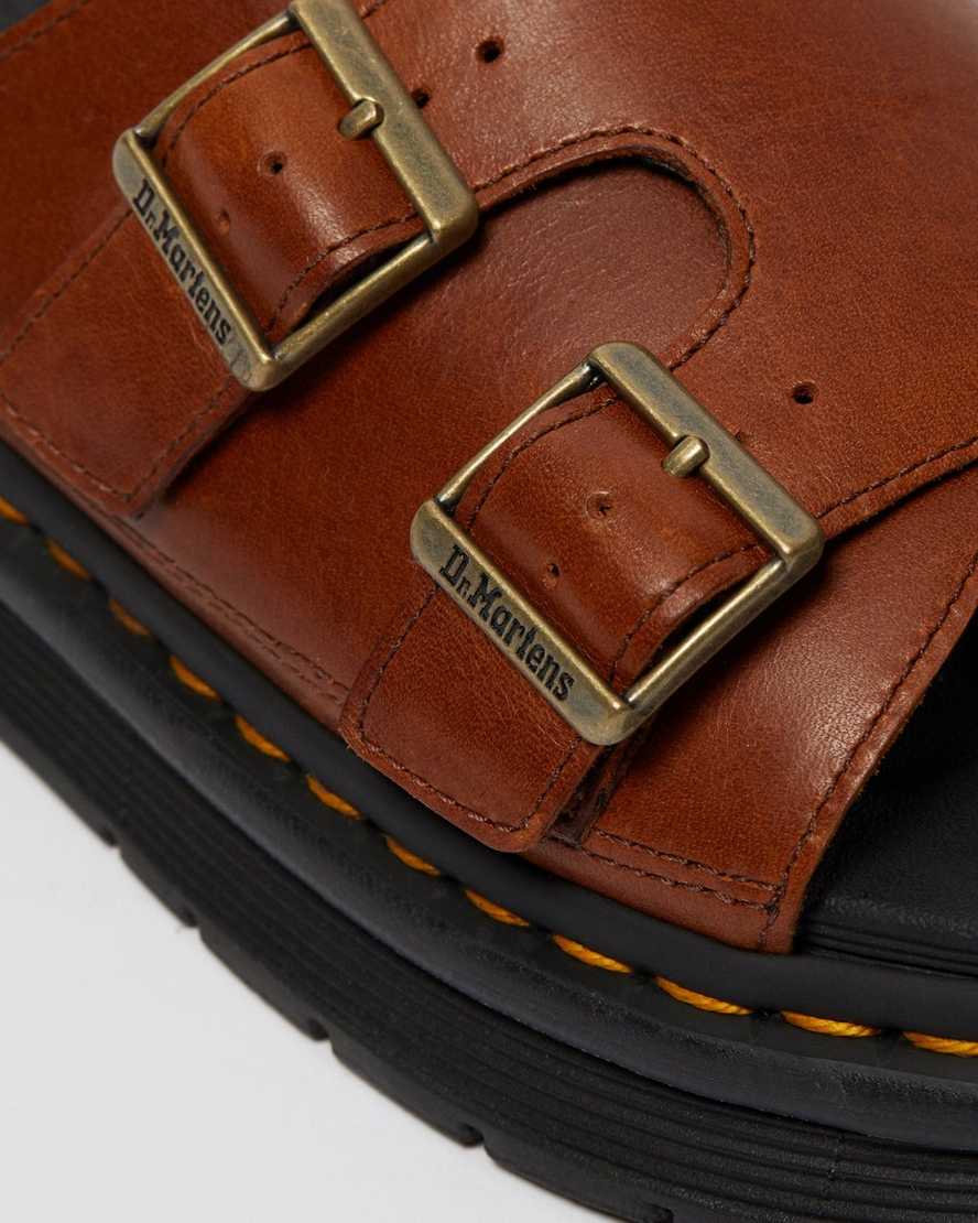 sandalias dr martens dax luxor para hombre en color tostado