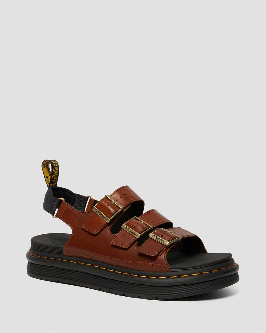 sandalias con tiras para hombre dr martens solomon luxor en color tostado