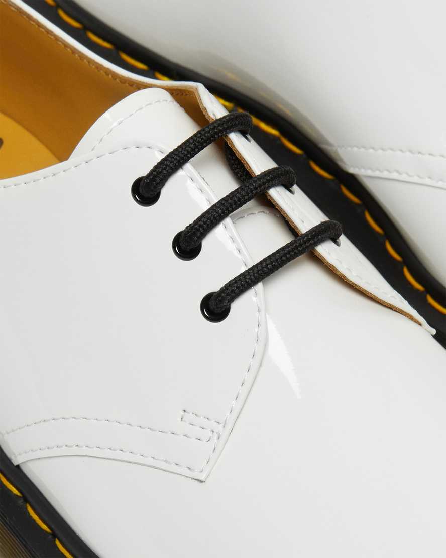 zapatos oxford dr martens 1461 bex patent para hombre en color blanco