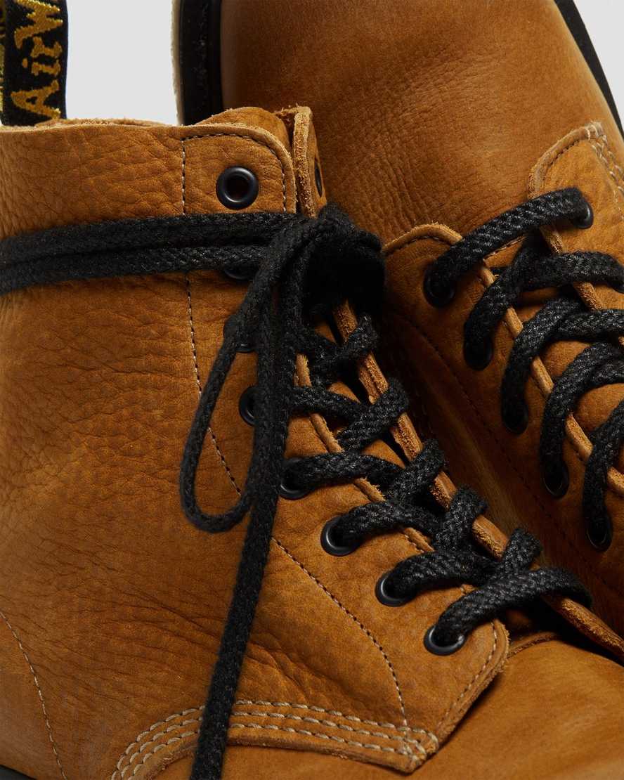 botas casuales dr martens 1460 pascal titan para mujer color tostado fabricadas en inglaterra