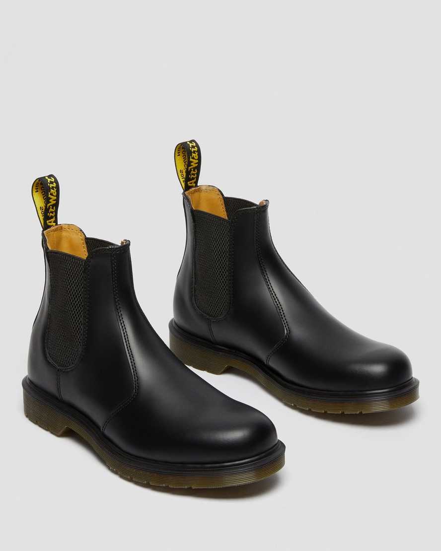 botas chelsea negras dr martens 2976 smooth para mujer