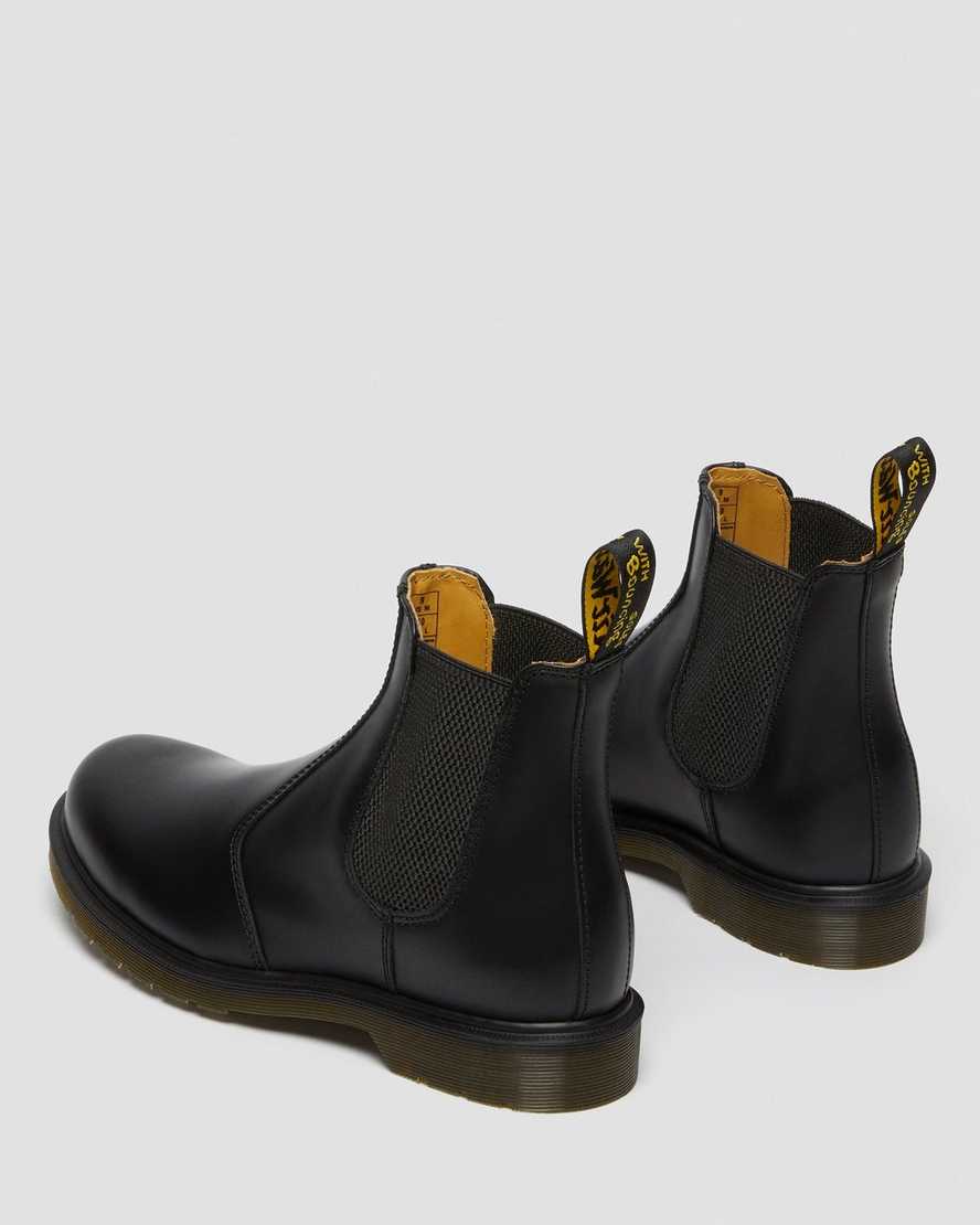 botas chelsea negras dr martens 2976 smooth para mujer