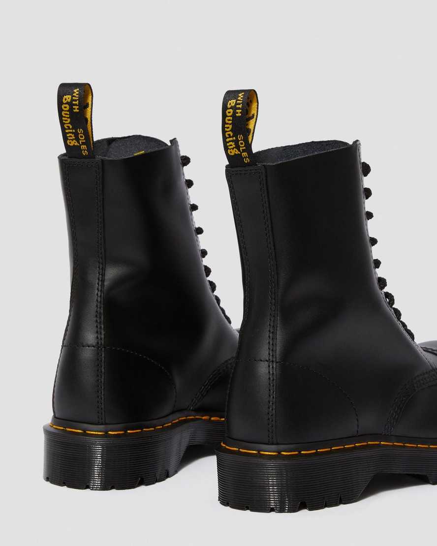 botas negras de media caña dr martens 8761 bxb para mujer