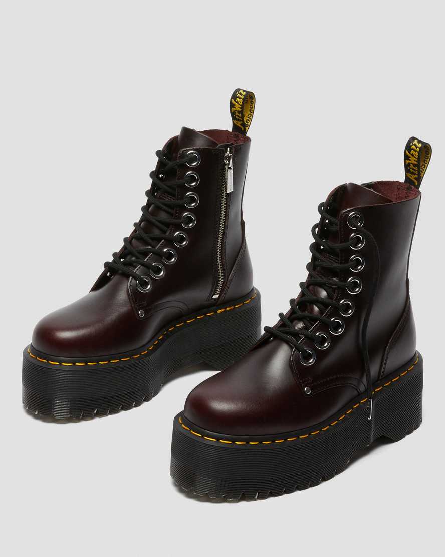 botas de plataforma dr martens jadon max para mujer en color burdeos