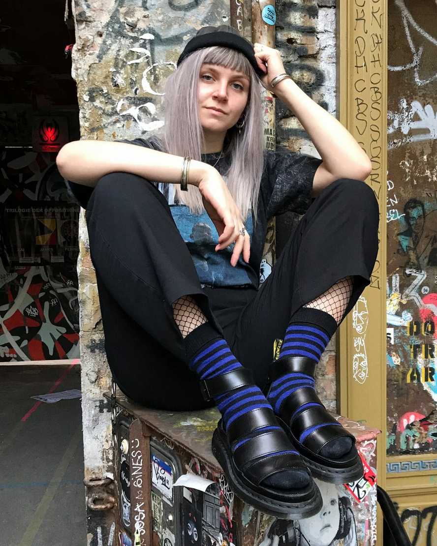 sandalias con tiras negras dr martens clarissa ii para mujer
