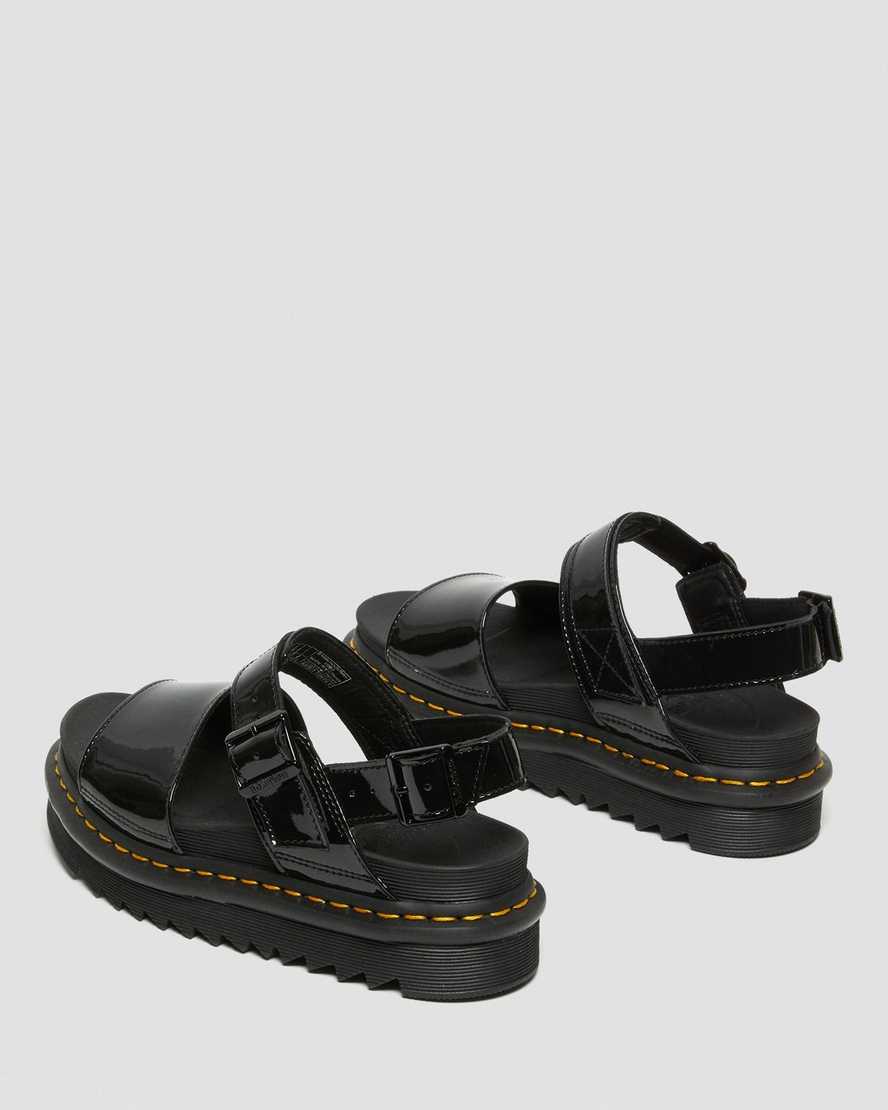 sandalias negras con tiras de charol voss de dr martens para mujer