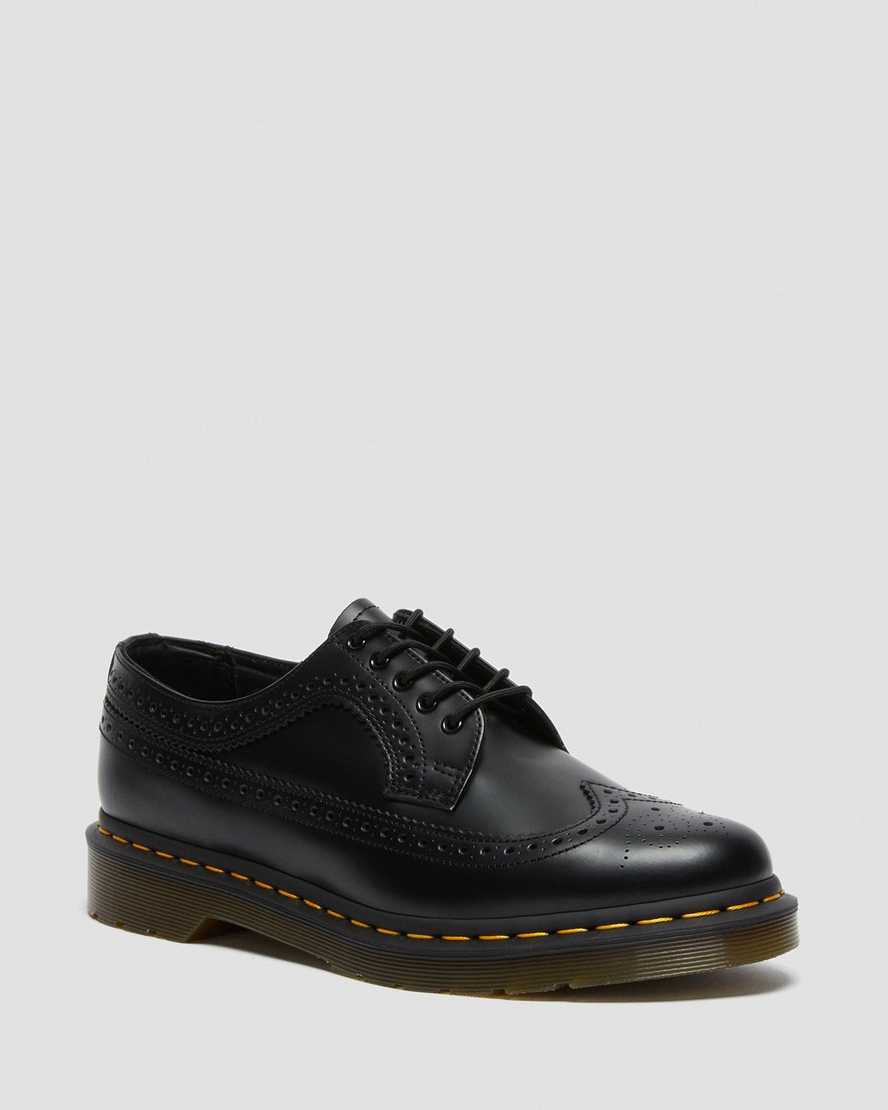 zapatos brogue negros dr martens 3989 con puntadas amarillas y suaves para mujer